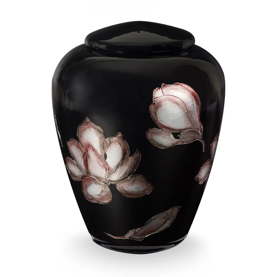 13. GU 103 MAGNOLIA gloss